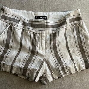 EXPRESS LINEN SHORTS